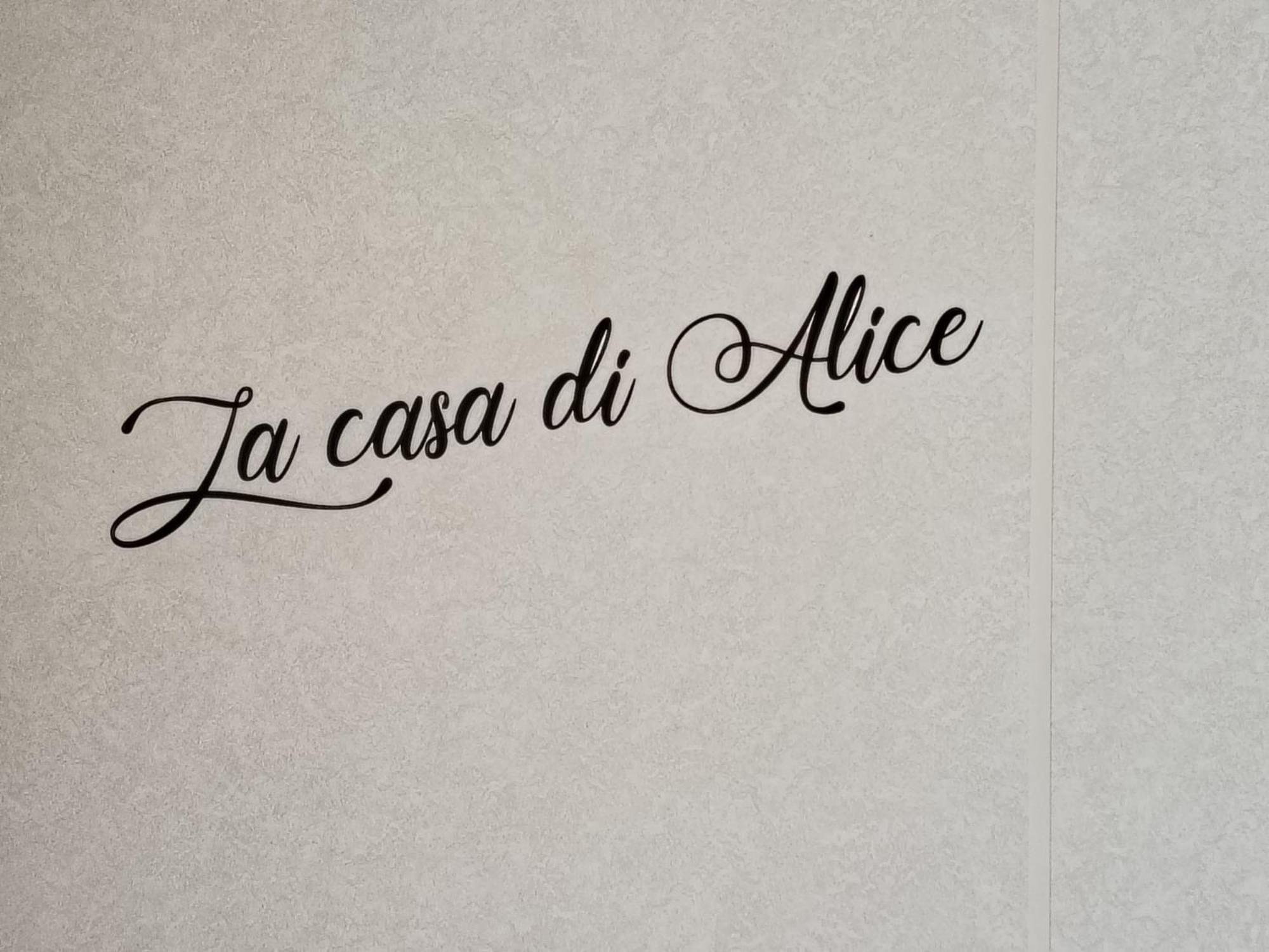 לינה וארוחת בוקר קיוג'ה Casa Di Alice מראה חיצוני תמונה